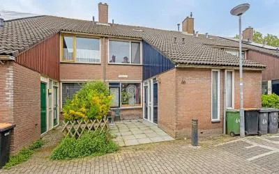 Tussenwoning te koop: Gruttolaan 66, Oude Gouw Enkhuizen