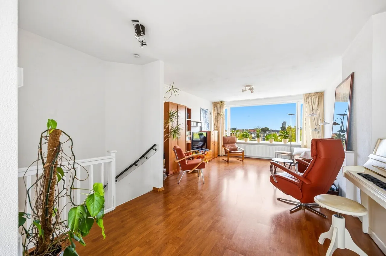 Appartement te koop: Guido Gezellestraat 14, Voorburg