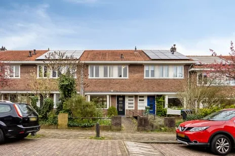 Tussenwoning te koop: Guido Gezellestraat 17, Nije Veld Nijmegen