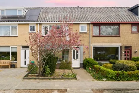 Tussenwoning te koop: Guldemondvaart 31, Guldemond Noordwijkerhout