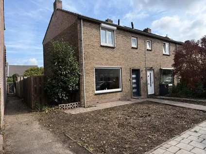 Corner house for sale: Gulicksestraat 19, Ophoven Sittard