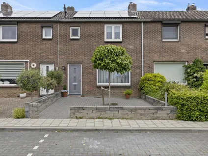 Tussenwoning te koop: Gulicksestraat 71, Ophoven Sittard