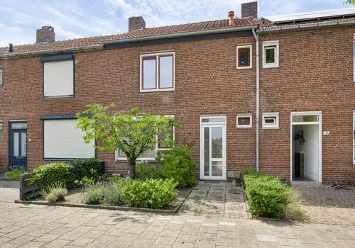 Tussenwoning te koop: Gulikstraat 35, Groenewoud-Zuid Weert