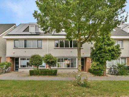 Tussenwoning te huur: Gunterstein 15, Buitenplaatsenbuurt Amstelveen