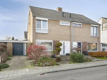 Tussenwoning te koop: Gustaaf Coenegrachtstraat 50, Wolder Maastricht