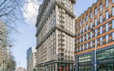 Appartement te huur: Gustav Mahlerlaan 369, Amsterdam