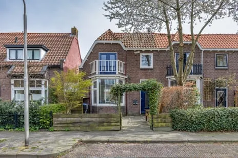 Hoekwoning te koop: Gymnasiumstraat 15, Hollanderwijk Leeuwarden