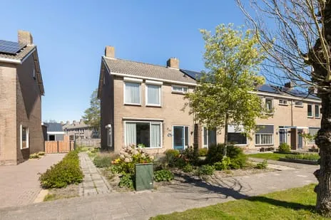 Hoekwoning te koop: Gysbert Japicxstrjitte 49, Stiens
