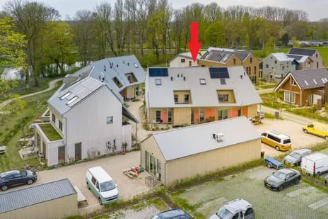 Tussenwoning te koop: Gé Flinthof 2, Zandweerd-Noord Deventer