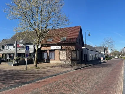 Tussenwoning te koop: H. Hartplein 28, Oranjewijk en Dorsveld Veghel