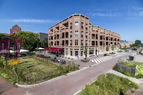 Appartement te huur: H.J.A. Hoflandlaan 103, Nieuw Crooswijk Rotterdam