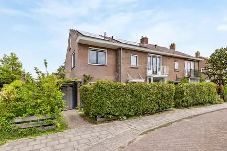 Twee-onder-één-kap te koop: H.J.Hoflandlaan 1, Weesp-Zuid II Weesp