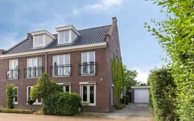 Twee-onder-één-kap te koop: H.W. Bentinckstraat 7, Diepenheim-Noord Diepenheim