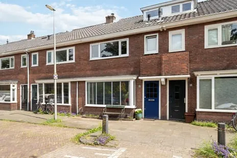 Terraced house for sale: H. Wijnmalenstraat 15, Prins Bernhardplein en omgeving Utrecht