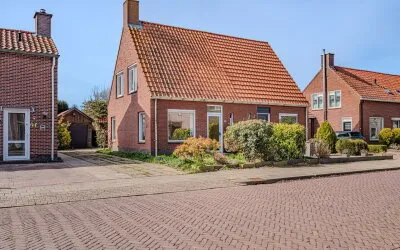 Twee-onder-één-kap te koop: H. Berrelkampstraat 25, Woldendorp Woldendorp