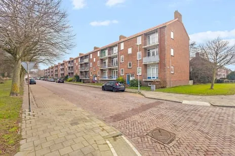 Appartement te koop: H.A. Lorentzstraat 22, Tuindorp-West Den Helder
