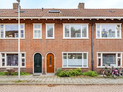 Tussenwoning te koop: H.J. Schimmelstraat 14, Utrecht