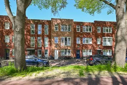 Tussenwoning te koop: H.M. Kraaijvangerstraat 21, Noordoever Sloterplas Amsterdam