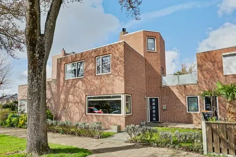 Tussenwoning te koop: H v Andelstraat 31, Zuidhoek Rockanje