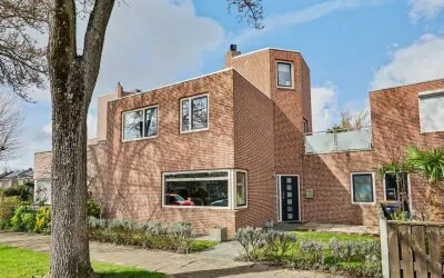 Tussenwoning te koop: H v Andelstraat 31, Rockanje