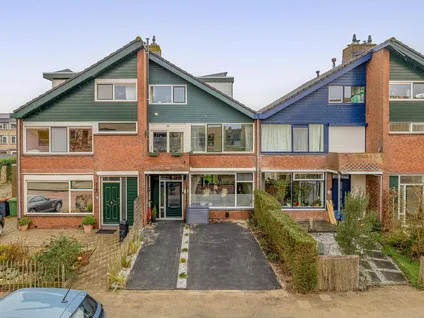 Tussenwoning te koop: H W Croeslaan 11, Vierpolders Vierpolders