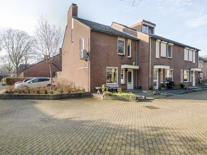 Hoekwoning te koop: Haafkensborg 78, Maastricht
