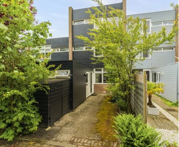 Tussenwoning te koop: Haagbeukstraat 54, Groeneweg-Noord Schagen