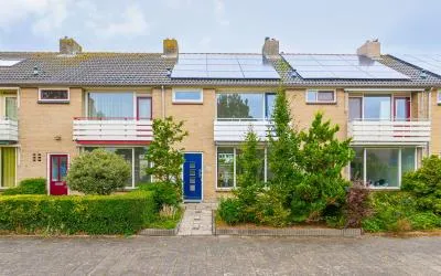 Tussenwoning te koop: Haagbeukstraat 57, Groeneweg-Noord Schagen
