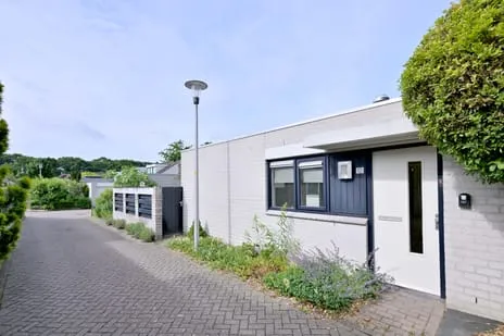 Tussenwoning te koop: Haagbeukweg 10, Roessink Deventer
