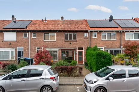 Tussenwoning te koop: Haagdoornstraat 28, Malburgen-West Arnhem