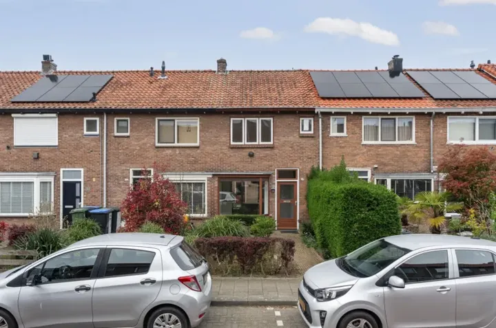 Tussenwoning te koop: Haagdoornstraat 28, Malburgen-West Arnhem