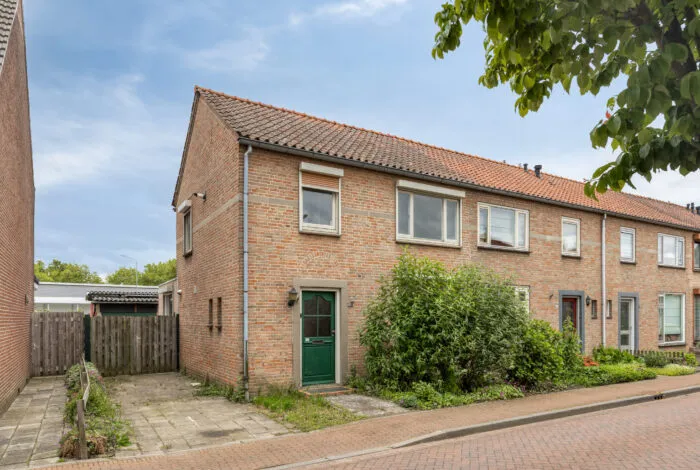 Corner house for sale: Haagsestraat 27, Cuijk kern Cuijk
