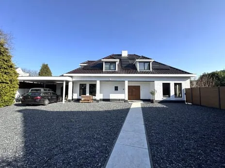 Vrijstaande woning te huur: Haagweg 265, Princenhage Breda