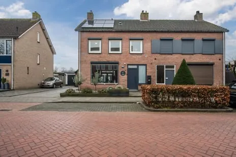 Twee-onder-één-kap te koop: Haansbergseweg 67, Rijen Zuid Rijen