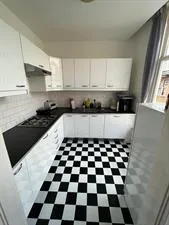 Room for rent: Haarlemmerstraat, Marewijk Leiden