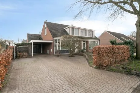 Twee-onder-één-kap te koop: Haarsmastraat 9, Wapse Wapse