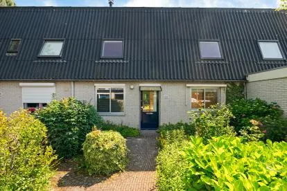 Tussenwoning te koop: Haf 29, Atol Lelystad