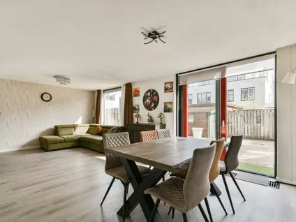 Tussenwoning te koop: Hagedisstraat 25, Faunabuurt Zuidwest Almere
