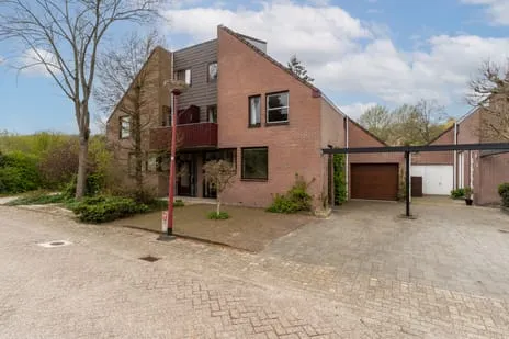 Twee-onder-één-kap te koop: Hagedisweide 29, Buitenweides Nieuwegein