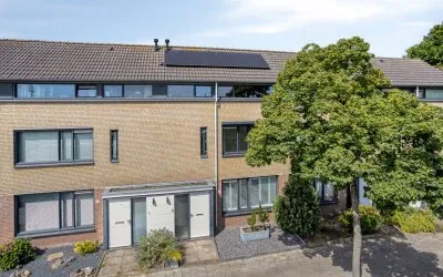 Tussenwoning te koop: Hageheldlaan 47, 't Hofke Eindhoven