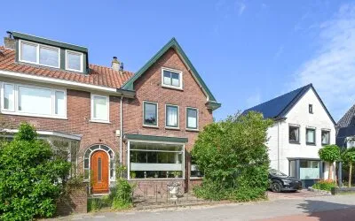 Tussenwoning te koop: Hagelingerweg 283, Kerkpadbuurt Santpoort-Noord
