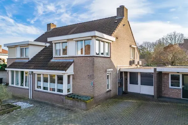 Tussenwoning te koop: Hagelkruis 3, Horn