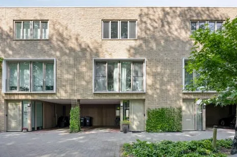 Tussenwoning te koop: Haifaweg 67, Hoogvliet Noord Hoogvliet Rotterdam