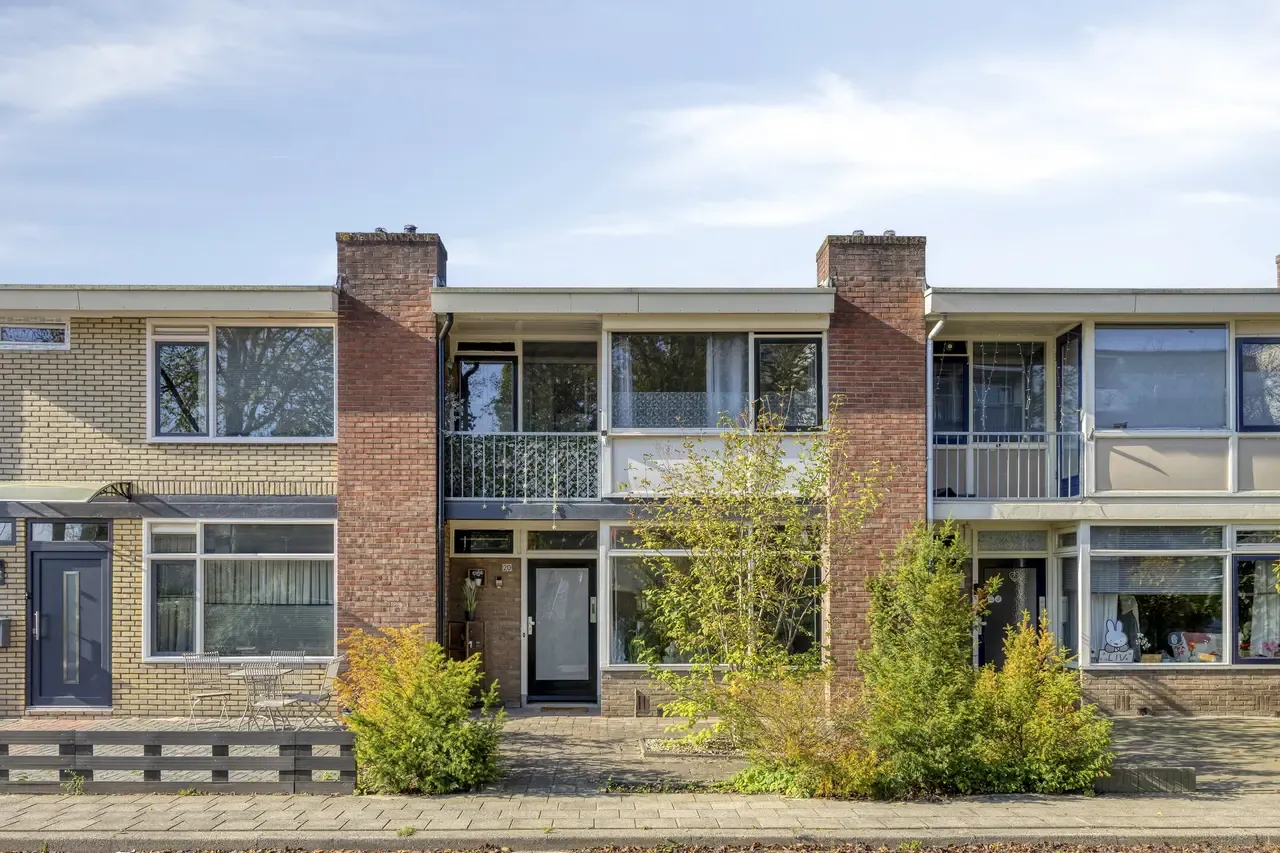 Tussenwoning te koop: Hakkelerkampstraat 20, Winterswijk