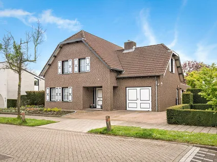 Vrijstaande woning te koop: Halewijnstraat 8, Oud-Geleen en Haesselderveld Geleen