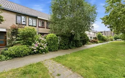 Tussenwoning te koop: Halfweg 5, Kruiswiel Hendrik-Ido-Ambacht