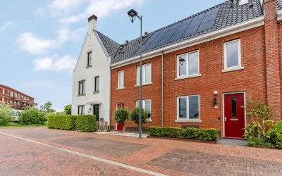 Tussenwoning te koop: Hallehuis 34, Buitengebied Voorthuizen Voorthuizen