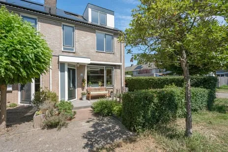 Hoekwoning te koop: Halsterveld 1, Velden Houten