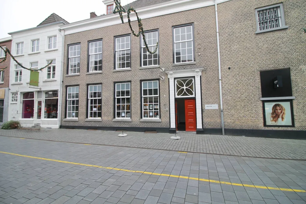 Appartement te huur: Halstraat, Breda