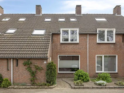 Tussenwoning te koop: Halve Maan 13, Vennen Goirle